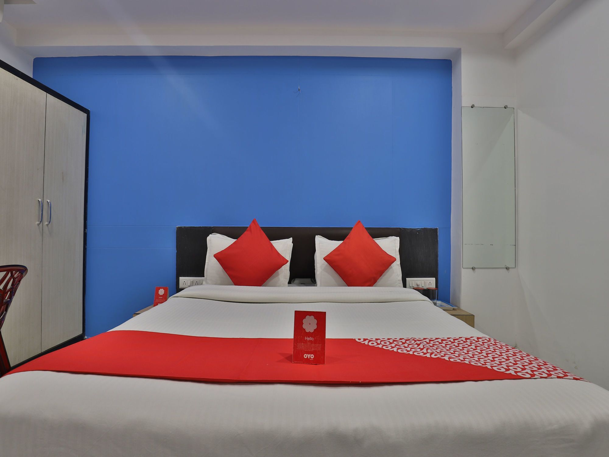 Hotel Hillton Gandhinagar Zewnętrze zdjęcie