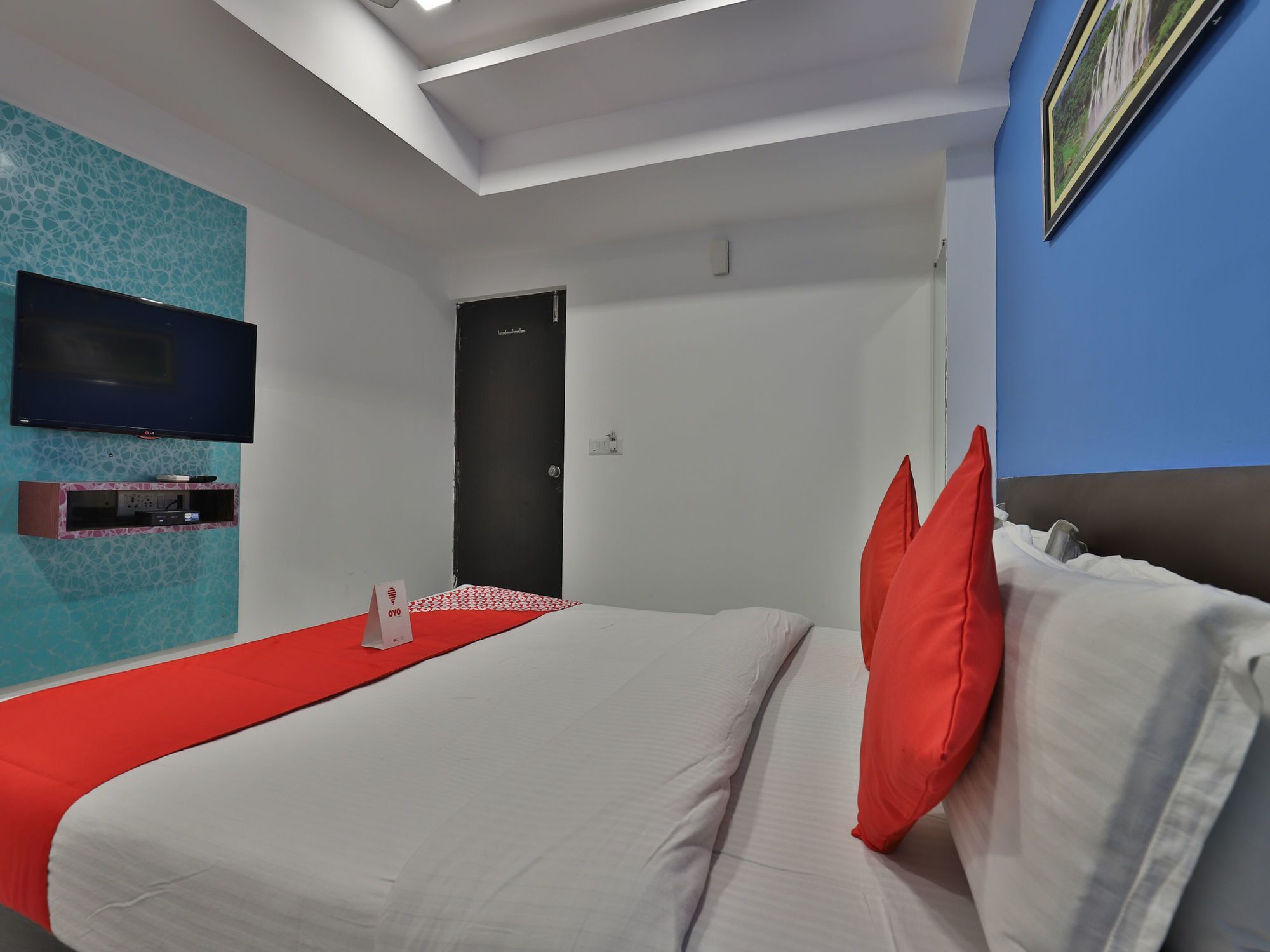 Hotel Hillton Gandhinagar Zewnętrze zdjęcie