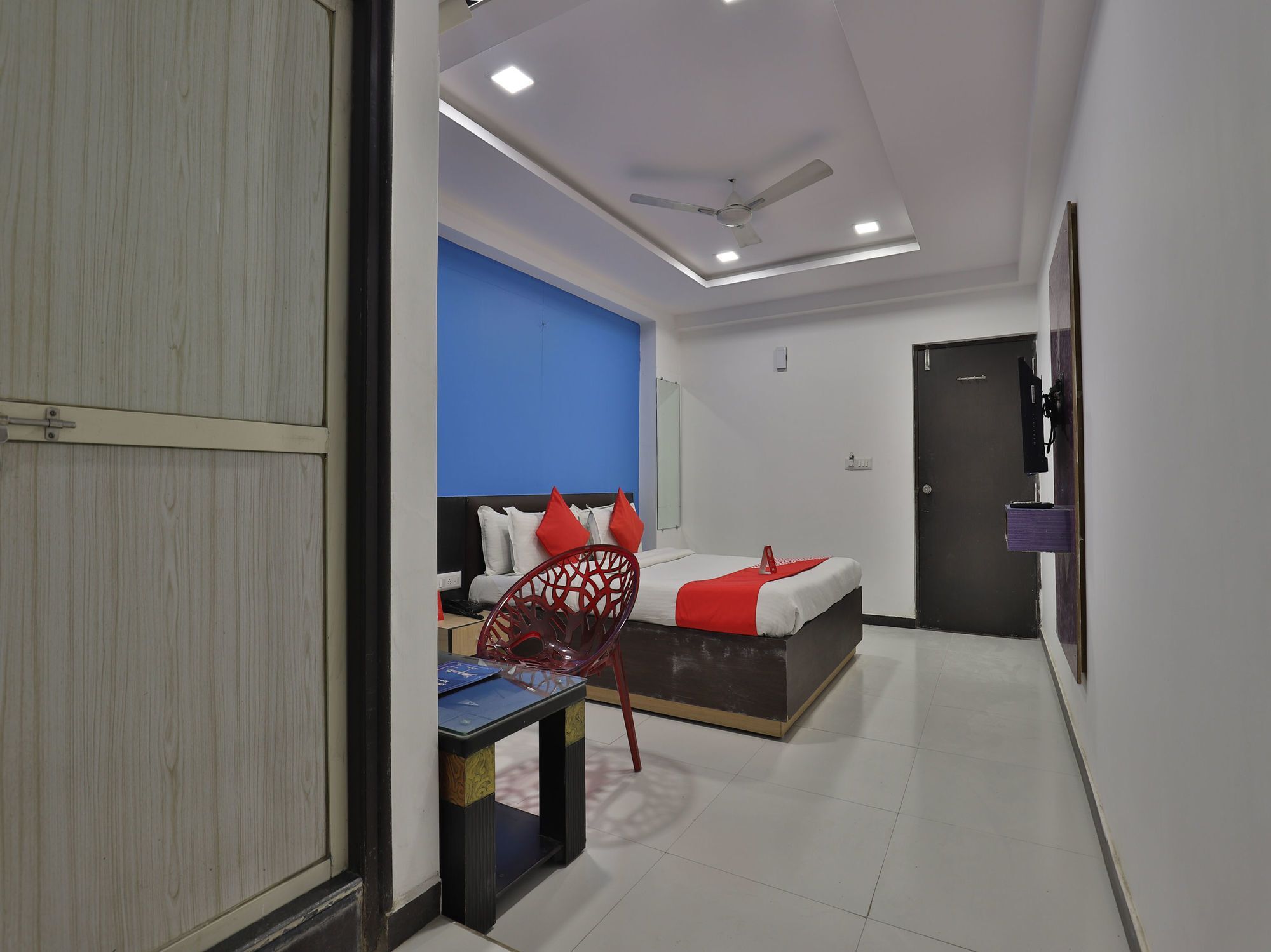 Hotel Hillton Gandhinagar Zewnętrze zdjęcie